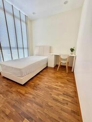 The Lakeshore (D22), Condominium #463179501